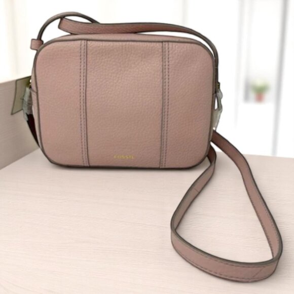 Fossil Gemma Camera Bag Dusty Rose Leather Crossbody Minimalist Purse